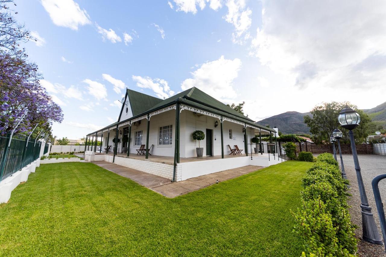 Victorian Square Guesthouse Graaff Reinet Exterior photo